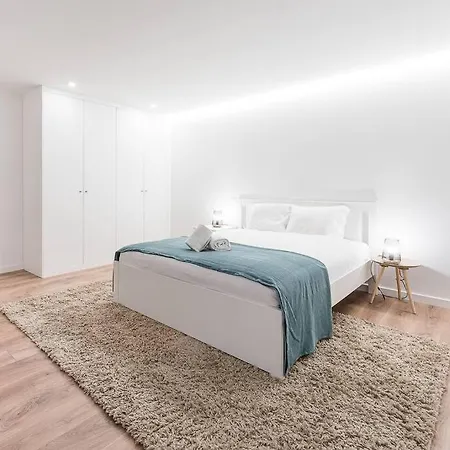 Paraiso Right By Rdc Oporto